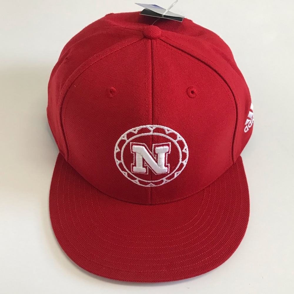Nebraska Cornhuskers Huskers Fitted Hat Men’s L/XL Red Adidas Cap College NEW - Picture 1 of 6